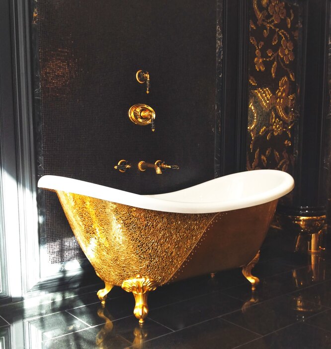 Mike Tyson's gold bath