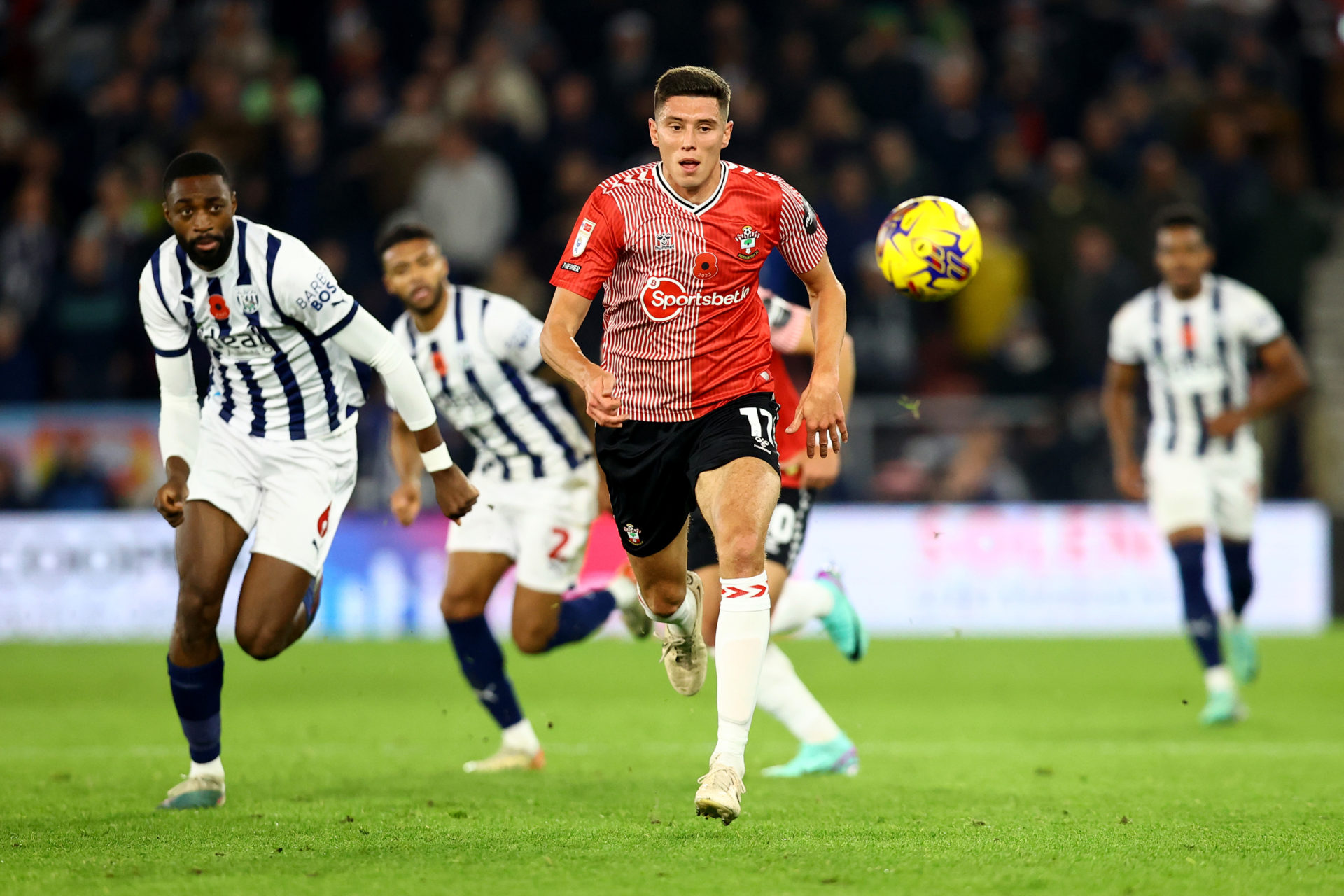 The staggering amount Ross Stewart earns at Southampton amid injury-hit debut season